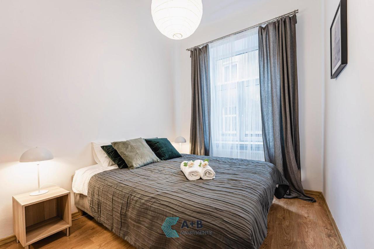 Apartamenty Plac Litewski II Люблин Екстериор снимка