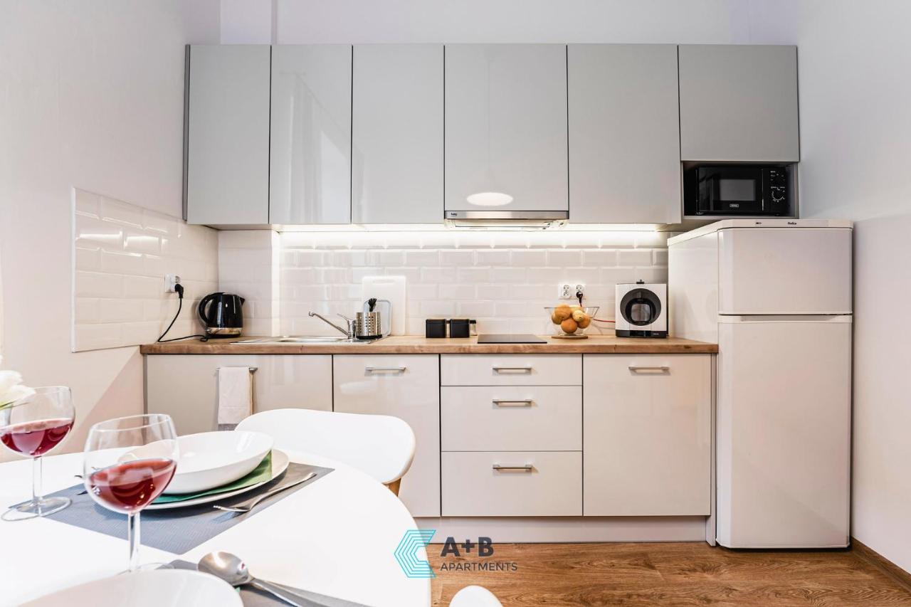 Apartamenty Plac Litewski II Люблин Екстериор снимка