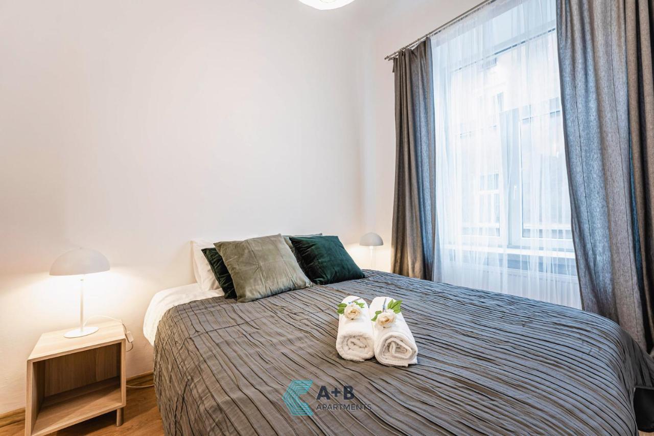 Apartamenty Plac Litewski II Люблин Екстериор снимка