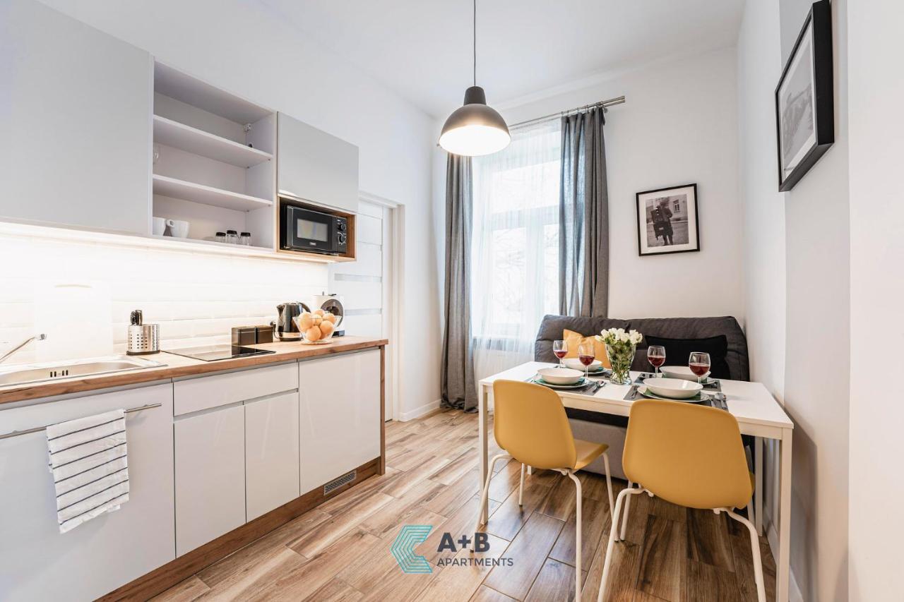Apartamenty Plac Litewski II Люблин Екстериор снимка