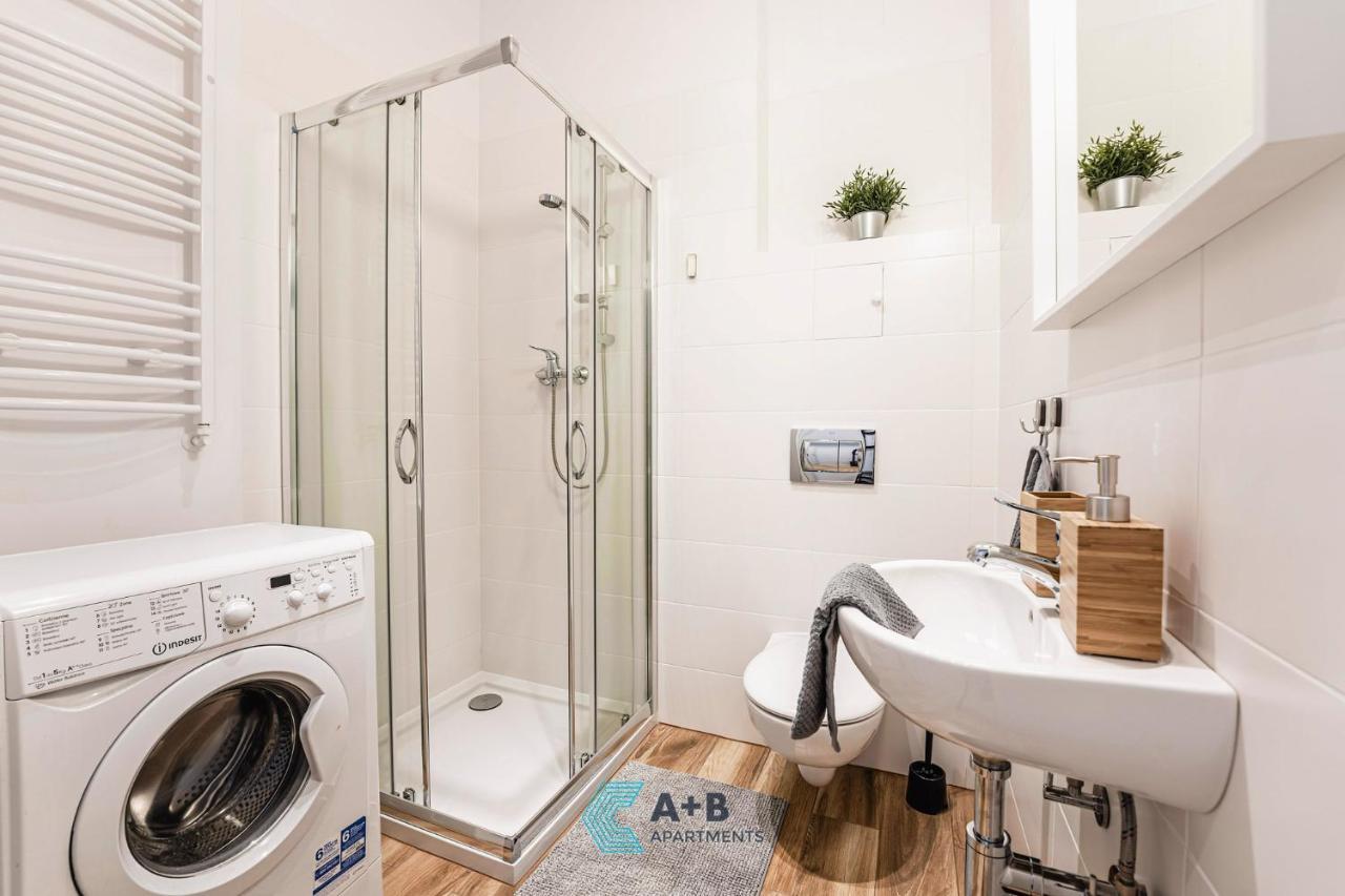 Apartamenty Plac Litewski II Люблин Екстериор снимка