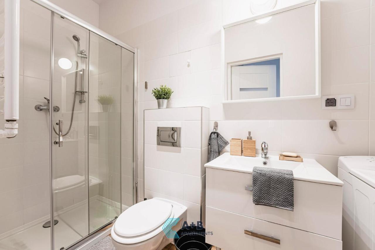Apartamenty Plac Litewski II Люблин Екстериор снимка
